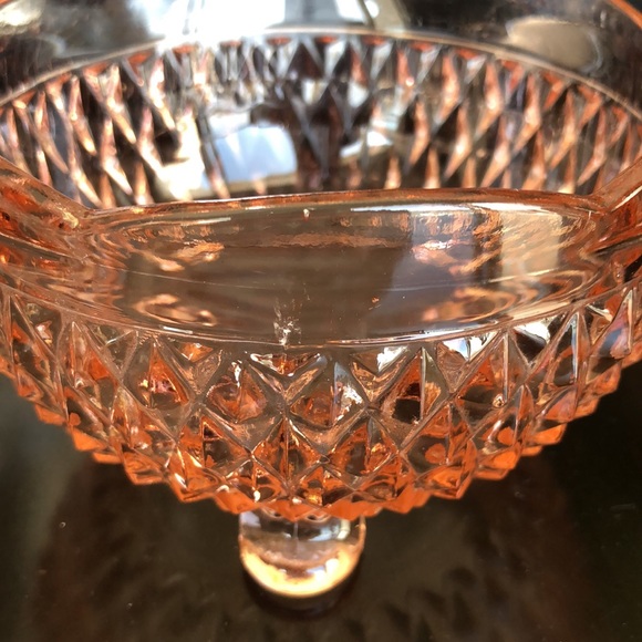 2pc Set Crystal Bowls for snacks, salads! Holds 2 1/2 cups. Like New Condition! - Picture 4 of 8